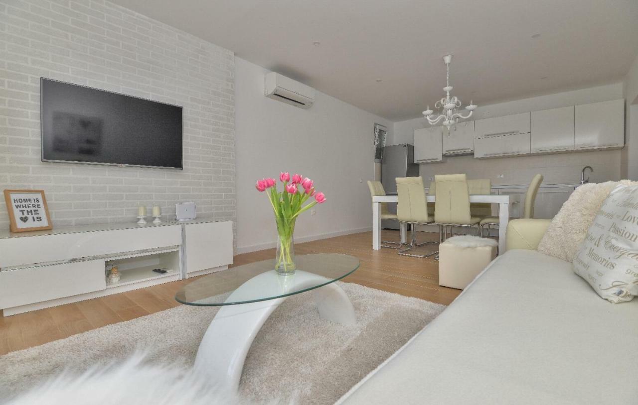 Villa Jelena Makarska Extérieur photo